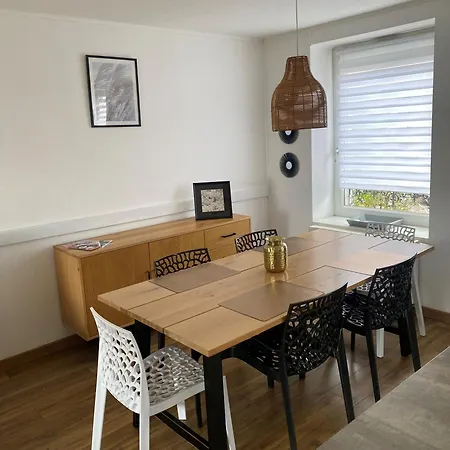 Maison De 5 Mns Du Centre Ferienhaus